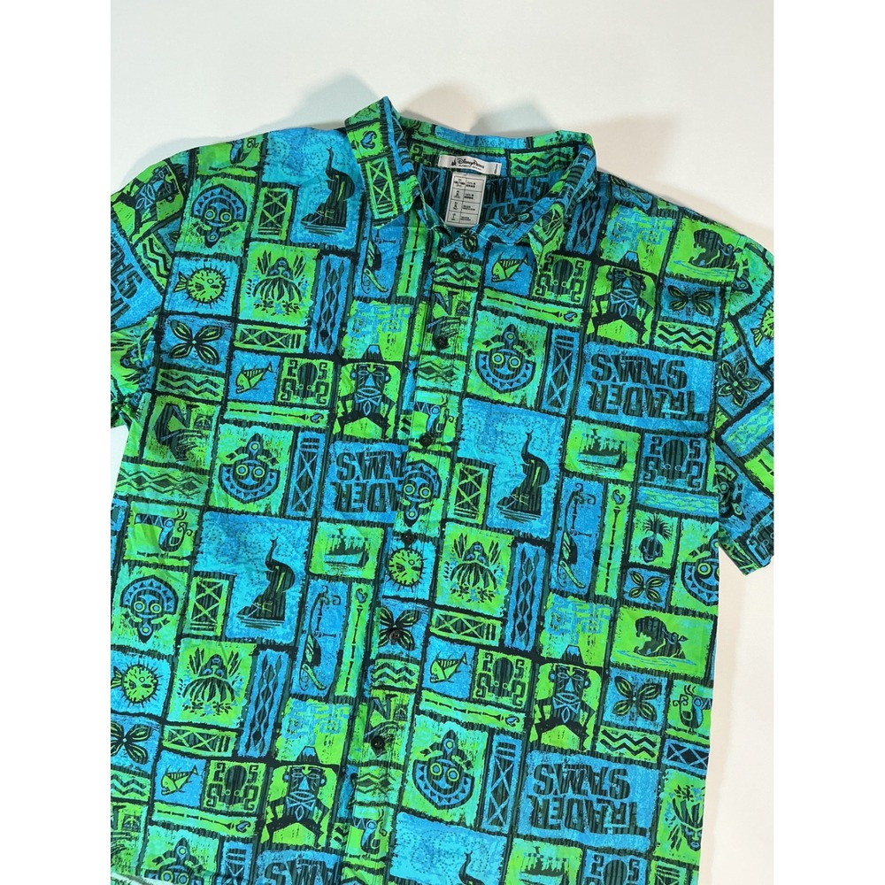 Disney Parks Trader Sam's Grog Grotto Hawaiian Tiki Camp Shirt Blue Green Size L